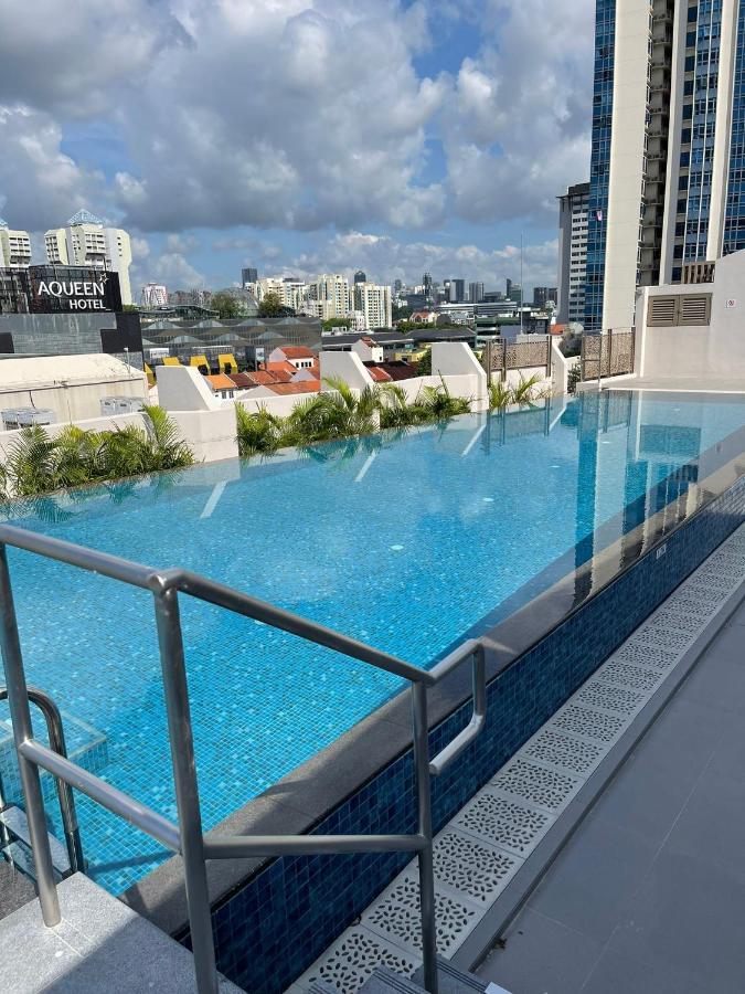 Aqueen Prestige Hotel Jalan Besar Singapore Eksteriør bilde