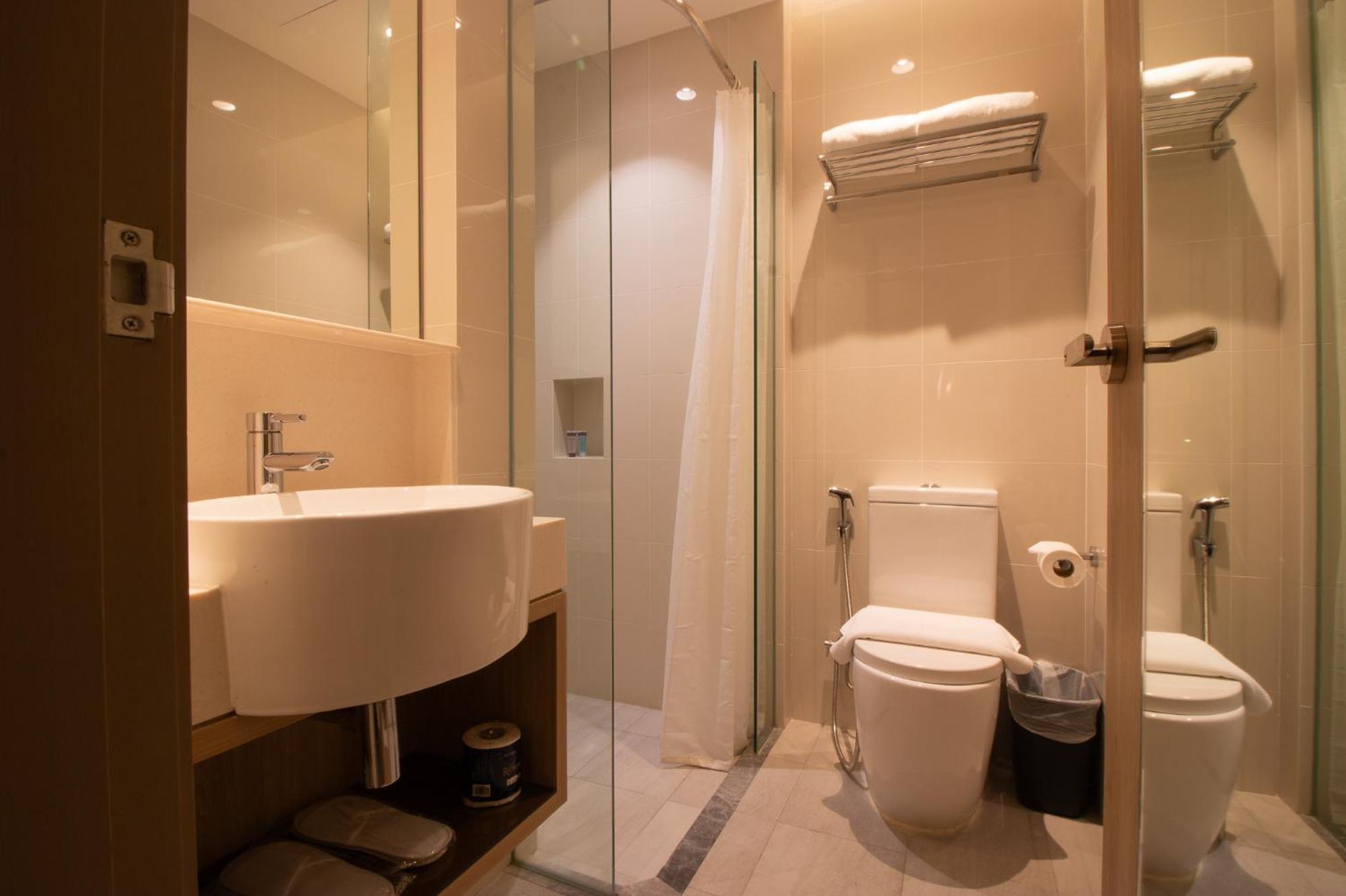 Aqueen Prestige Hotel Jalan Besar Singapore Eksteriør bilde