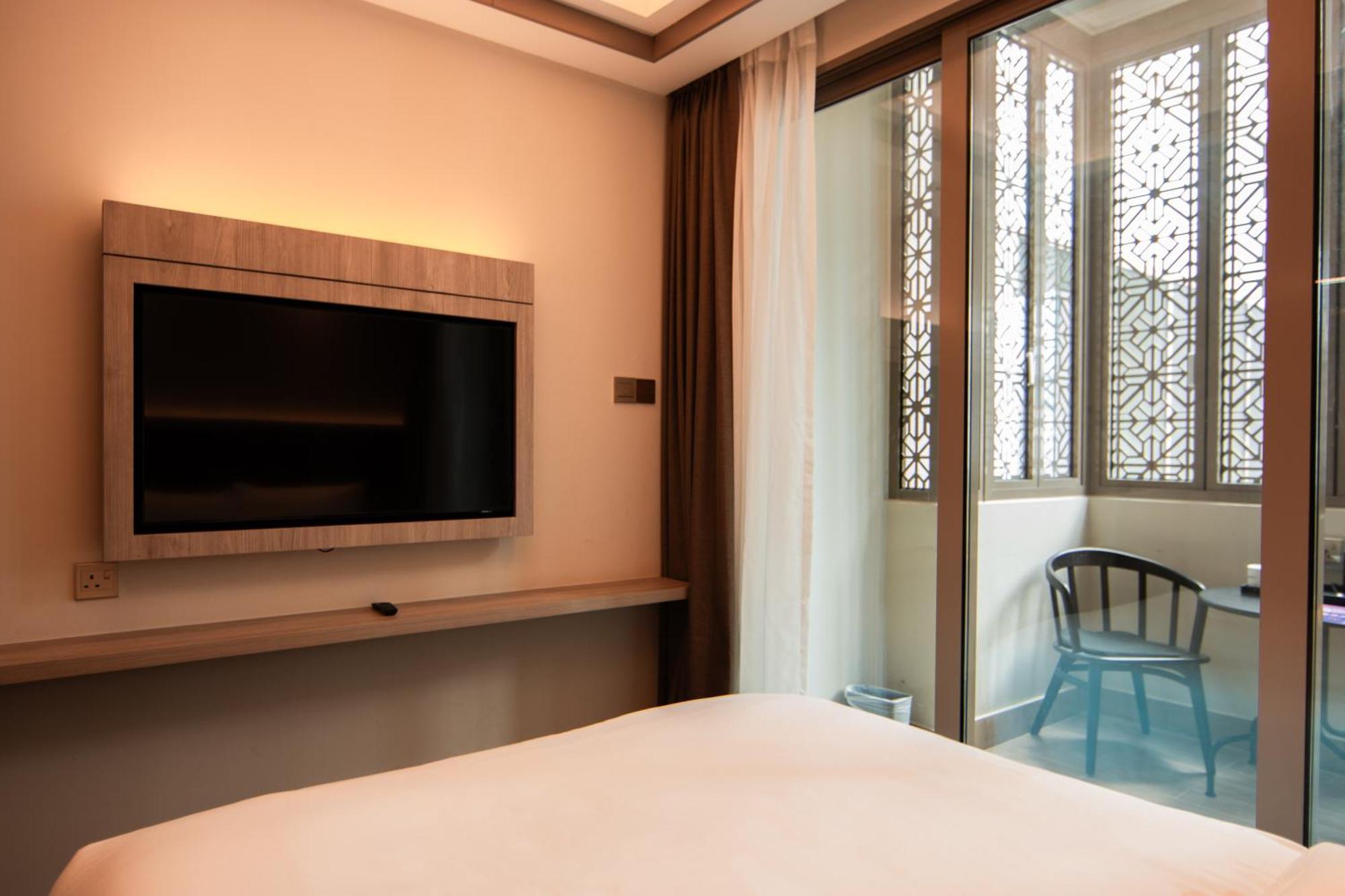 Aqueen Prestige Hotel Jalan Besar Singapore Eksteriør bilde