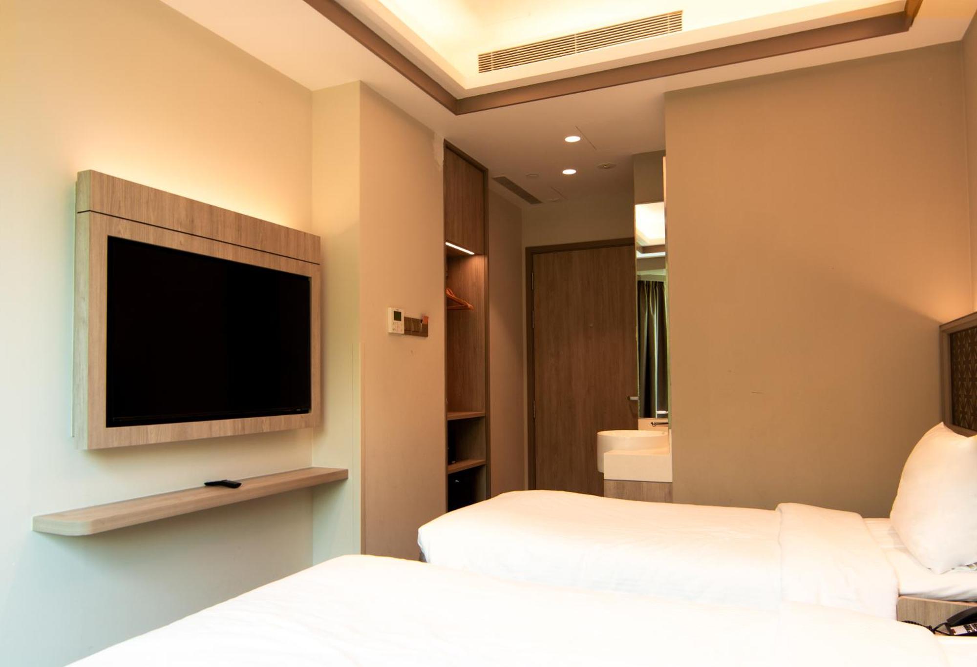 Aqueen Prestige Hotel Jalan Besar Singapore Eksteriør bilde